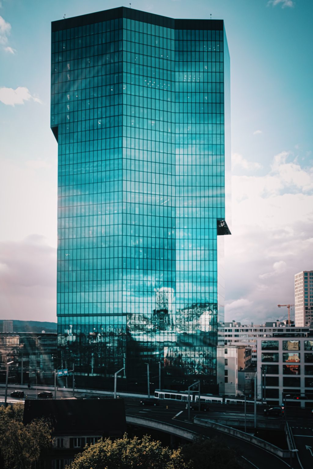 claudio-schwarz-ks0VVdQmuNg-unsplash